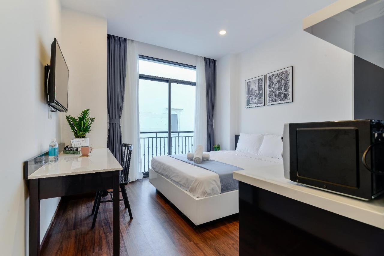 Cozrum Homes The Gallery Residence Ho Chi Minh City Exterior photo