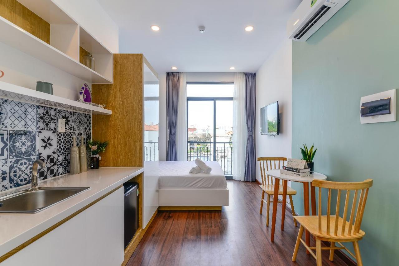 Cozrum Homes The Gallery Residence Ho Chi Minh City Exterior photo